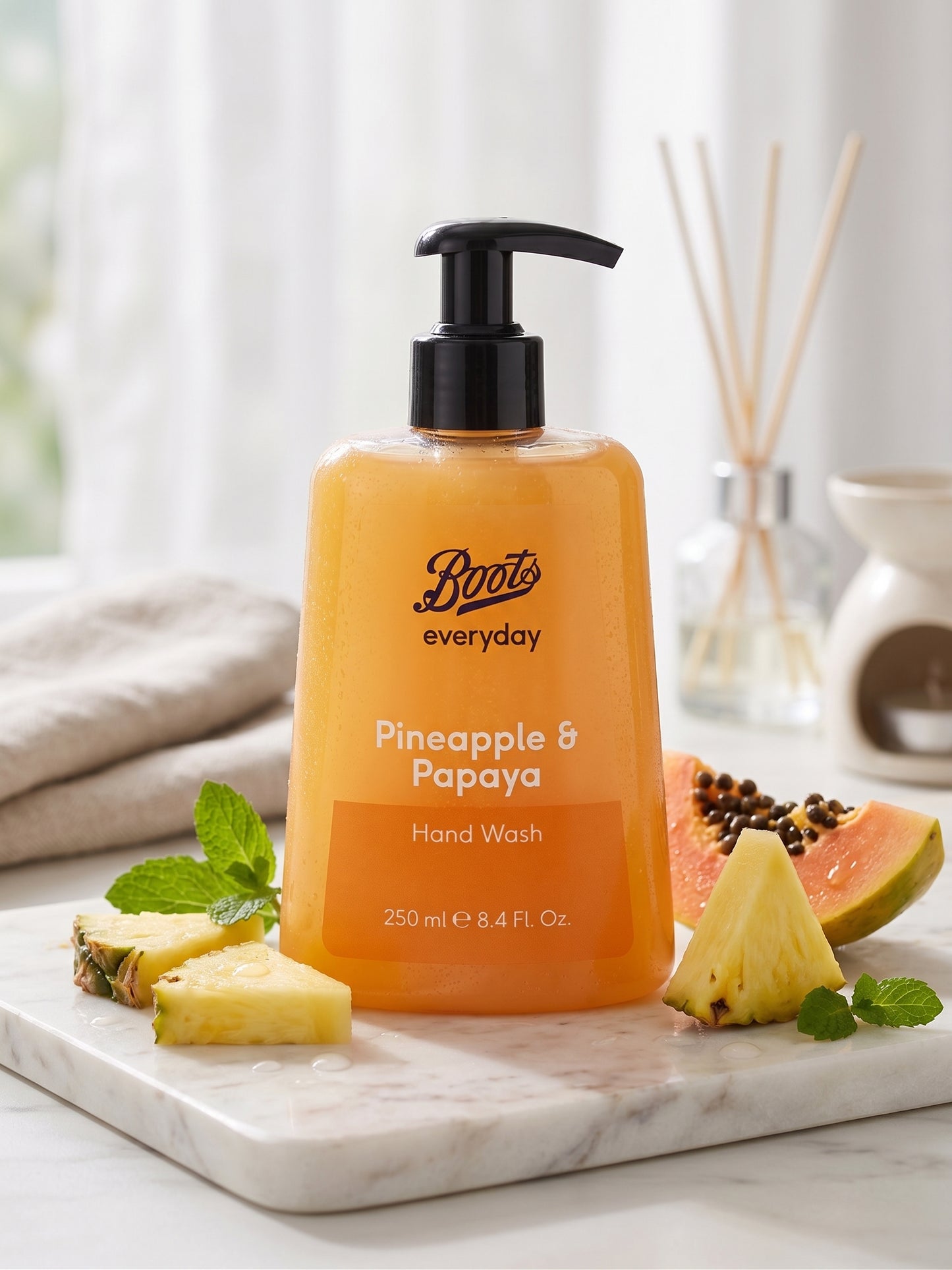 Boots Everyday Pineapple & Papaya Hand Wash 250ml