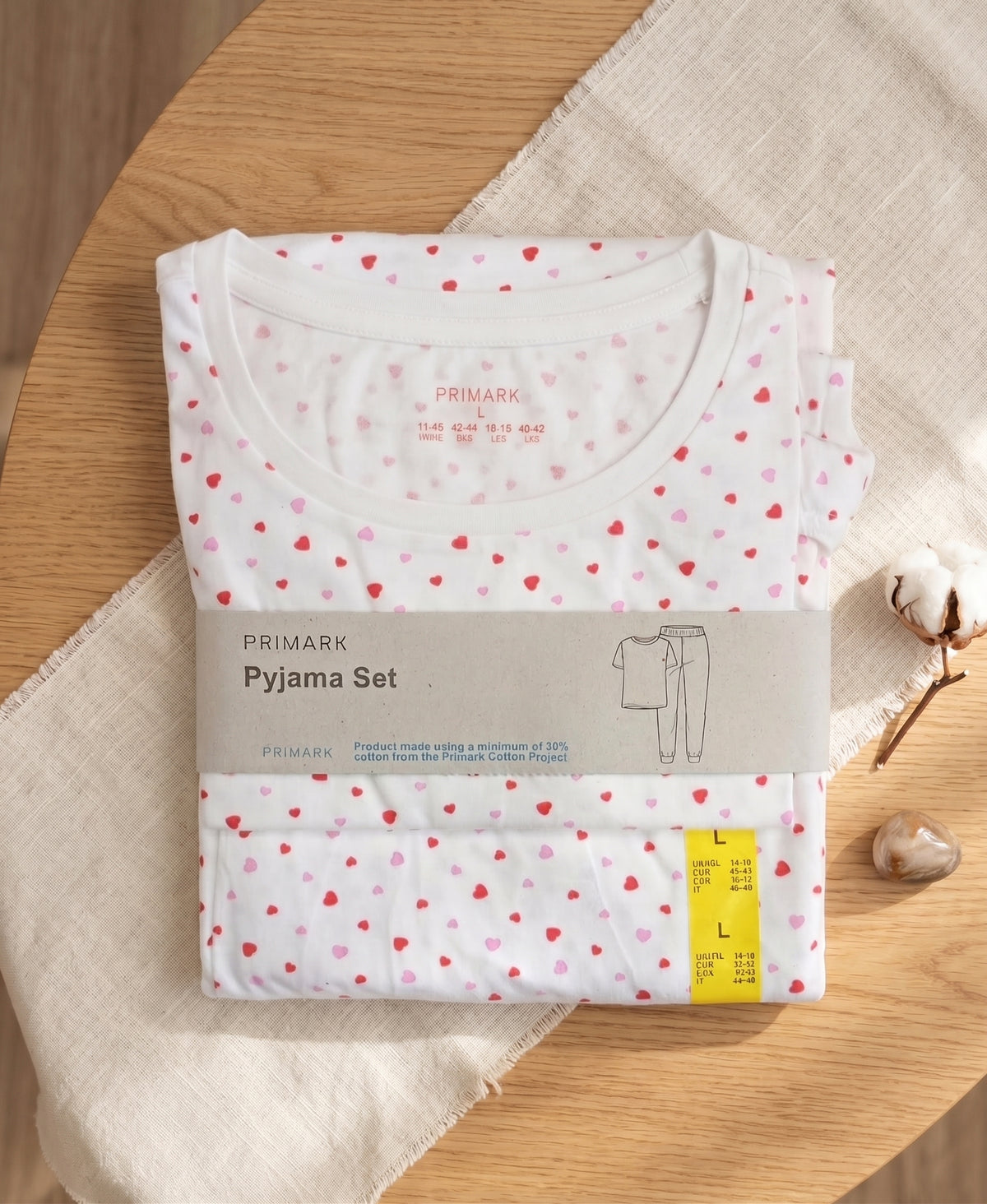 PRIMARK Half Sleeve Pyjama Sets (PJ Set) SIZE (Large) (White with Red Hearts Print)
